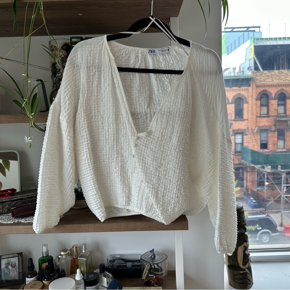 zara • gauze balloon crop top